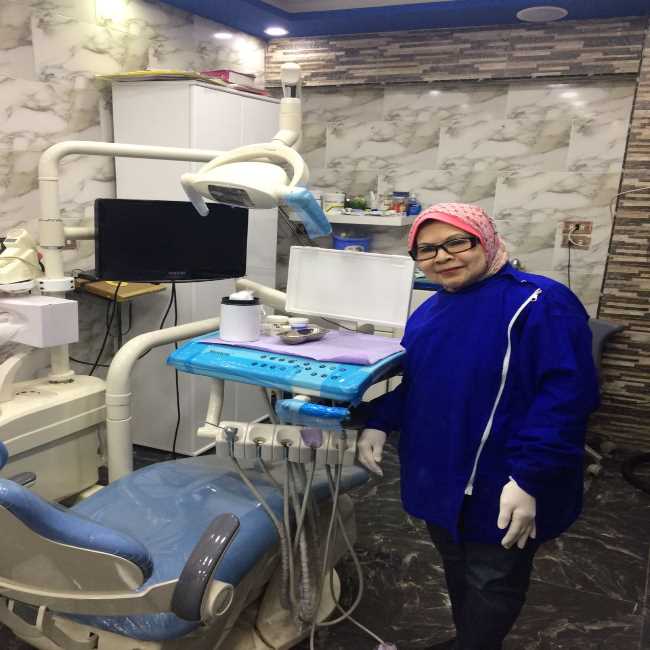 دكتورة  سالي درويش  اخصائيه طب و جراحه الاسنان الاسكندرية