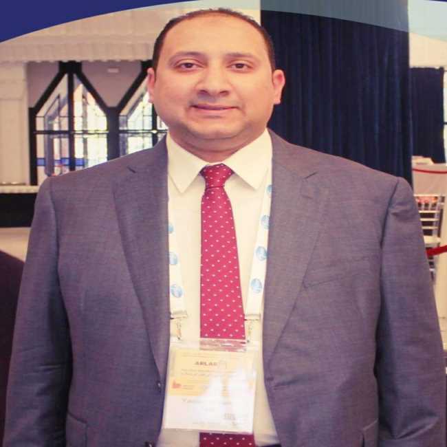 دكتور  ياسر عبد المطلب  مدرس بكلية الطب جامعة الازهر القاهرة